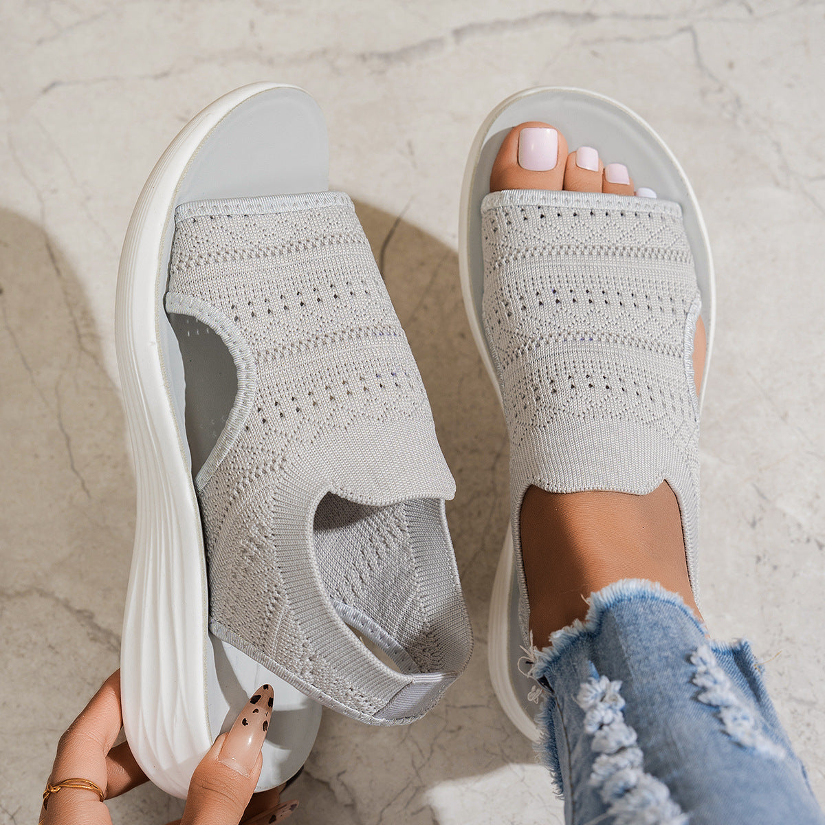 Gris / 12 (43 EU)