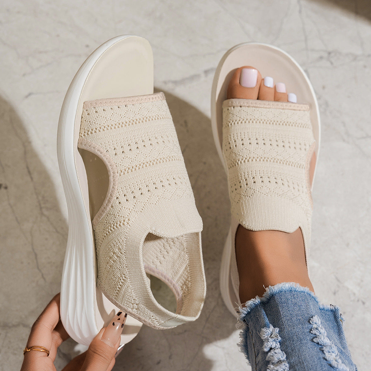 Beige / 12 (43 EU)