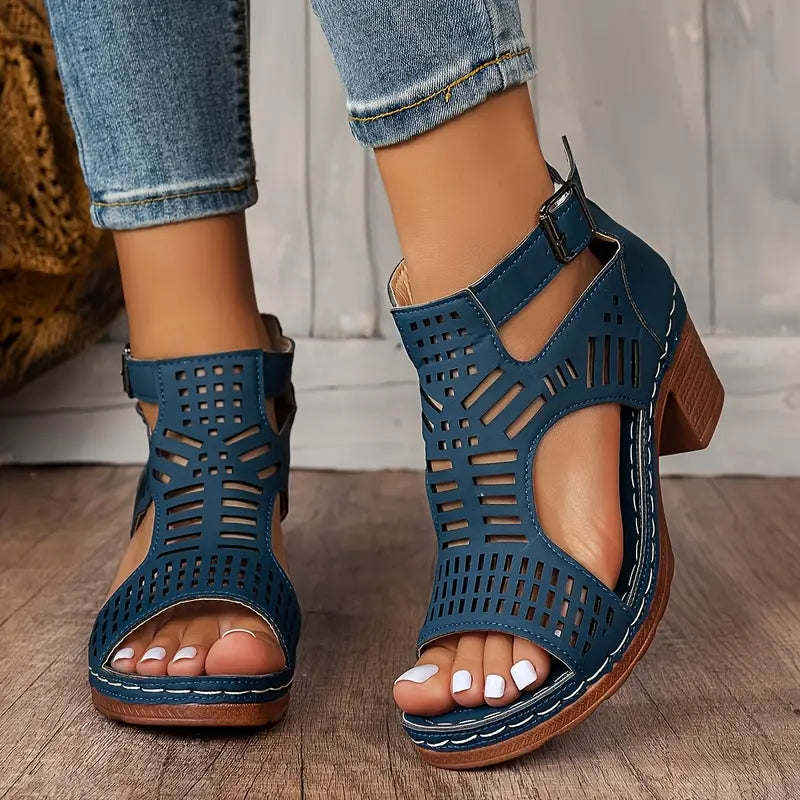 Bleu Marine / 12 (43EU)